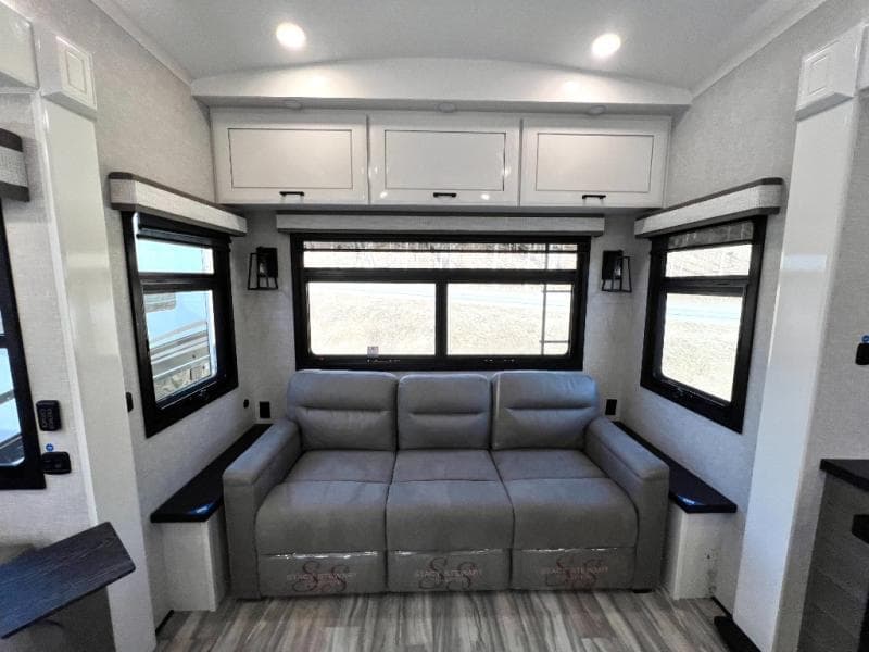 2025 Jayco 2025 Jayco Pinnacle - thumbnail 36