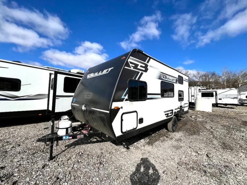 2025 Keystone 2025 Keystone Bullet Crossfire - thumbnail 5