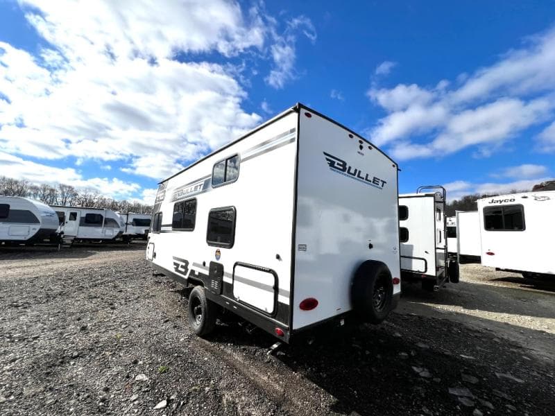 2025 Keystone 2025 Keystone Bullet Crossfire - thumbnail 6