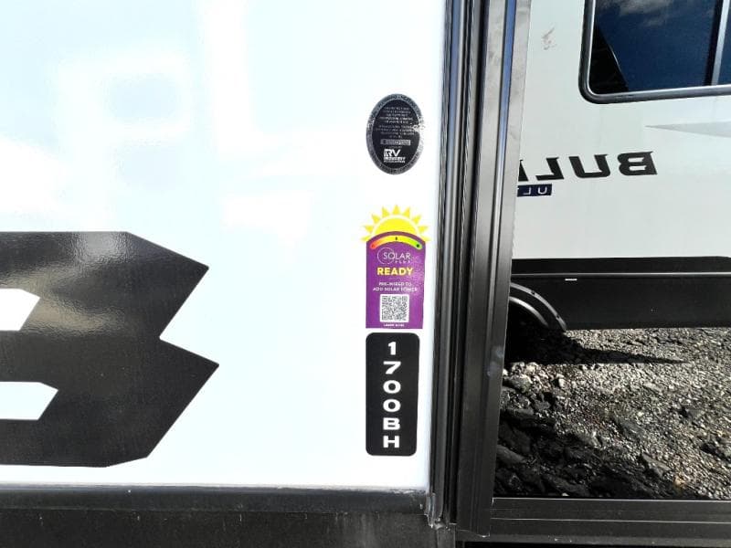 2025 Keystone 2025 Keystone Bullet Crossfire - thumbnail 9