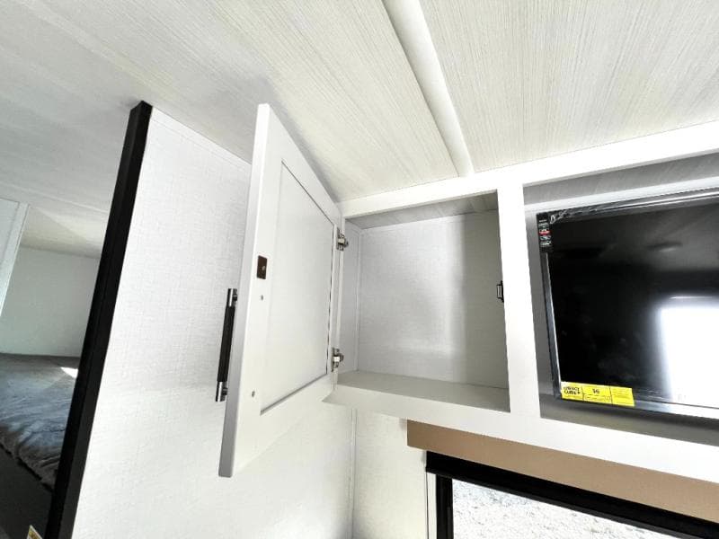 2025 Keystone 2025 Keystone Bullet Crossfire - thumbnail 14