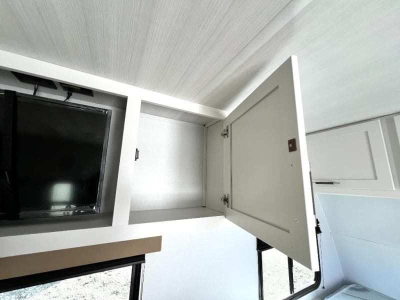 2025 Keystone 2025 Keystone Bullet Crossfire - thumbnail 15