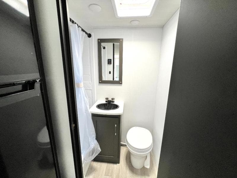 2025 Keystone 2025 Keystone Bullet Crossfire - thumbnail 30