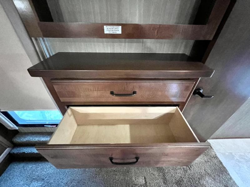 2019 Heartland 2019 Heartland Big Country - thumbnail 4