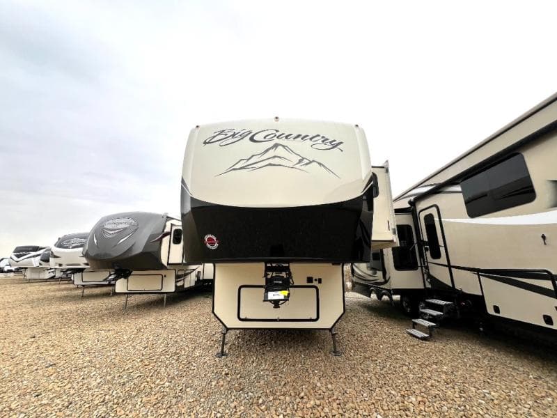 2019 Heartland 2019 Heartland Big Country - thumbnail 7