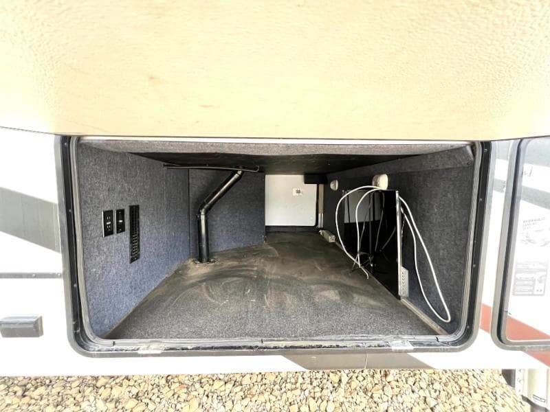 2019 Heartland 2019 Heartland Big Country - thumbnail 14