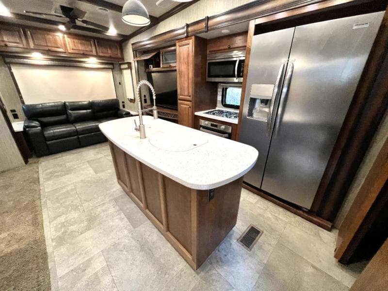 2019 Heartland 2019 Heartland Big Country - thumbnail 17