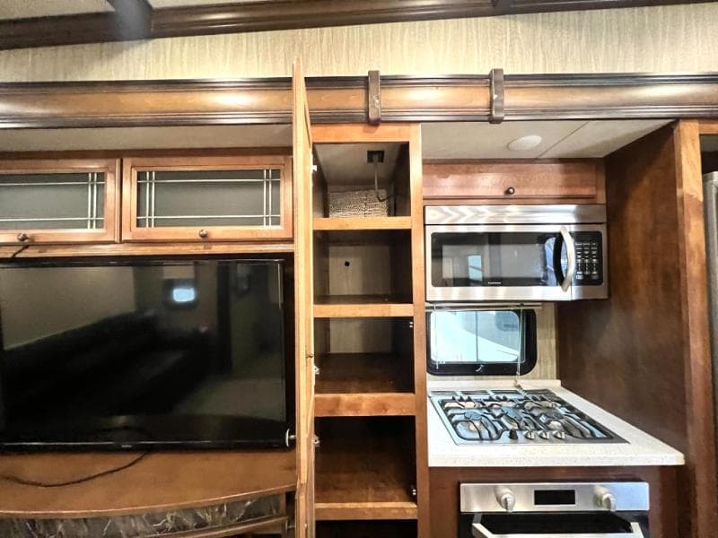 2019 Heartland 2019 Heartland Big Country - thumbnail 27