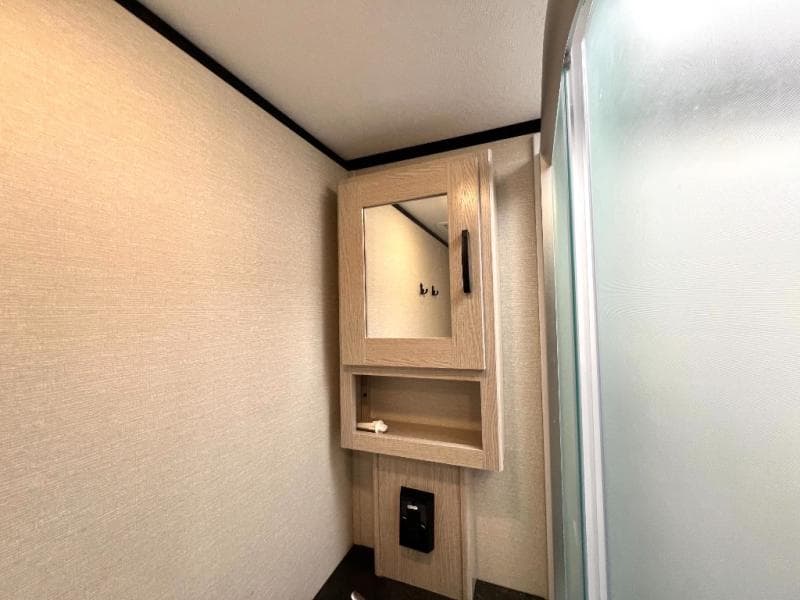 2022 Coachmen 2022 Coachmen Apex Ultra-Lite - thumbnail 31