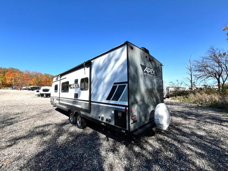 2022 Coachmen 2022 Coachmen Apex Ultra-Lite - thumbnail 46