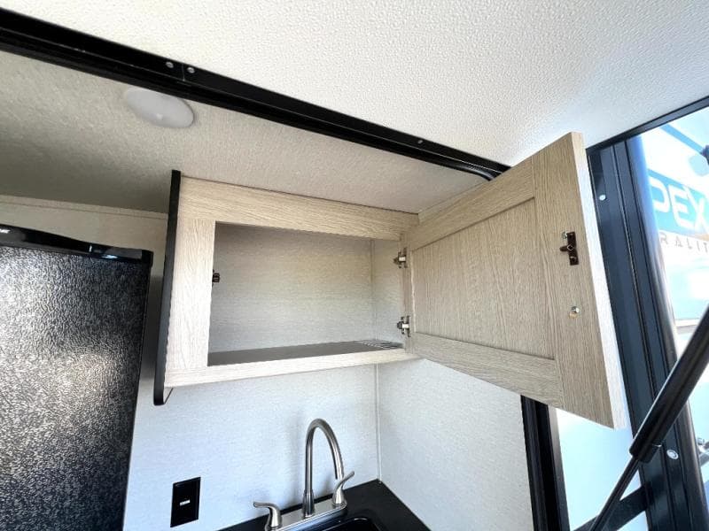 2022 Coachmen 2022 Coachmen Apex Ultra-Lite - thumbnail 52