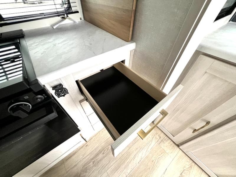 2025 Forest River 2025 Forest River Surveyor - thumbnail 27