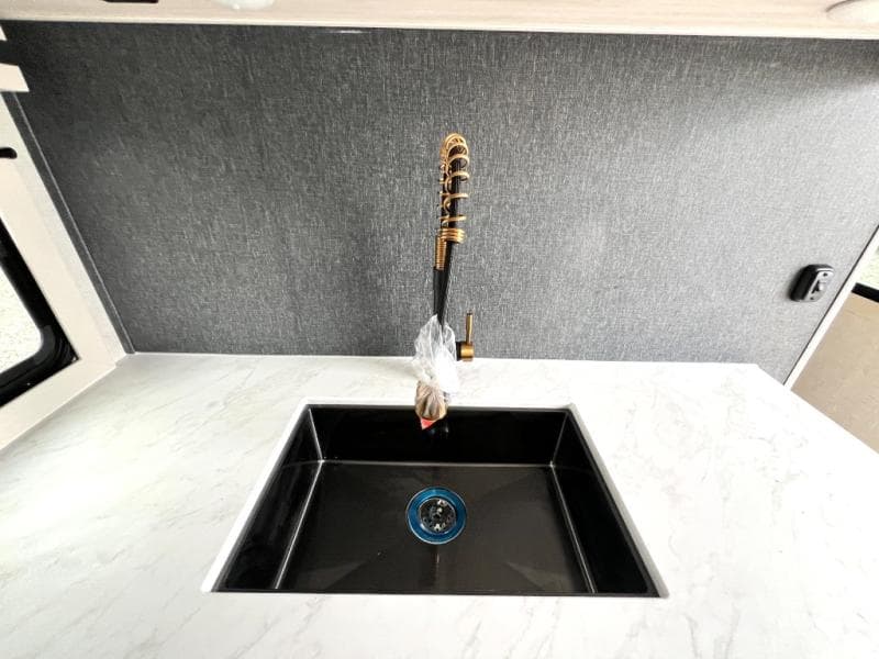 2025 Forest River 2025 Forest River Surveyor - thumbnail 33