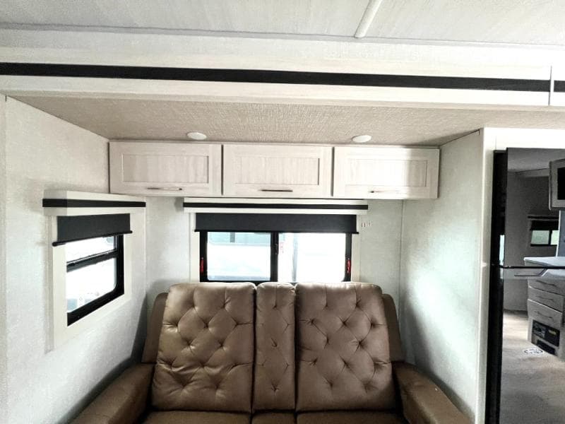 2025 Forest River 2025 Forest River Surveyor - thumbnail 42