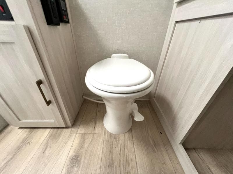 2025 Forest River 2025 Forest River Surveyor - thumbnail 51