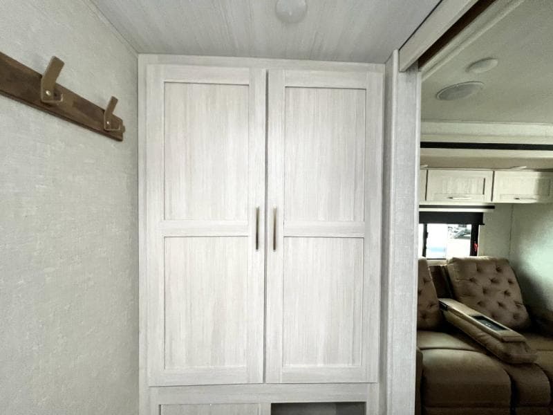 2025 Forest River 2025 Forest River Surveyor - thumbnail 58