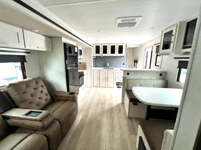 2025 Forest River 2025 Forest River Surveyor - thumbnail 60