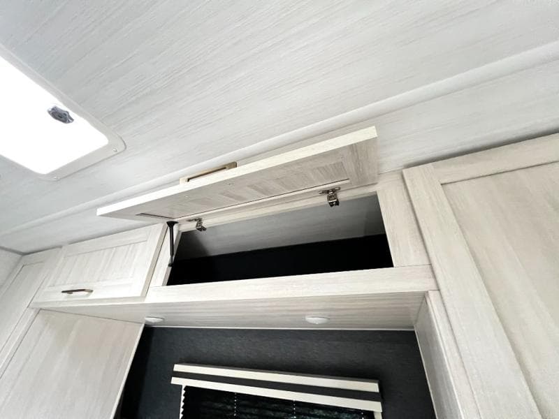 2025 Forest River 2025 Forest River Surveyor - thumbnail 71