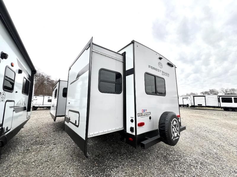 2025 Forest River 2025 Forest River Surveyor - thumbnail 7