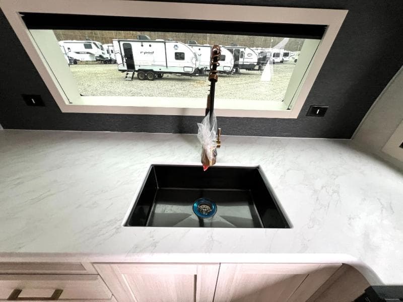 2025 Forest River 2025 Forest River Surveyor - thumbnail 29