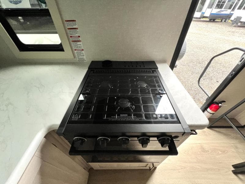 2025 Forest River 2025 Forest River Surveyor - thumbnail 34