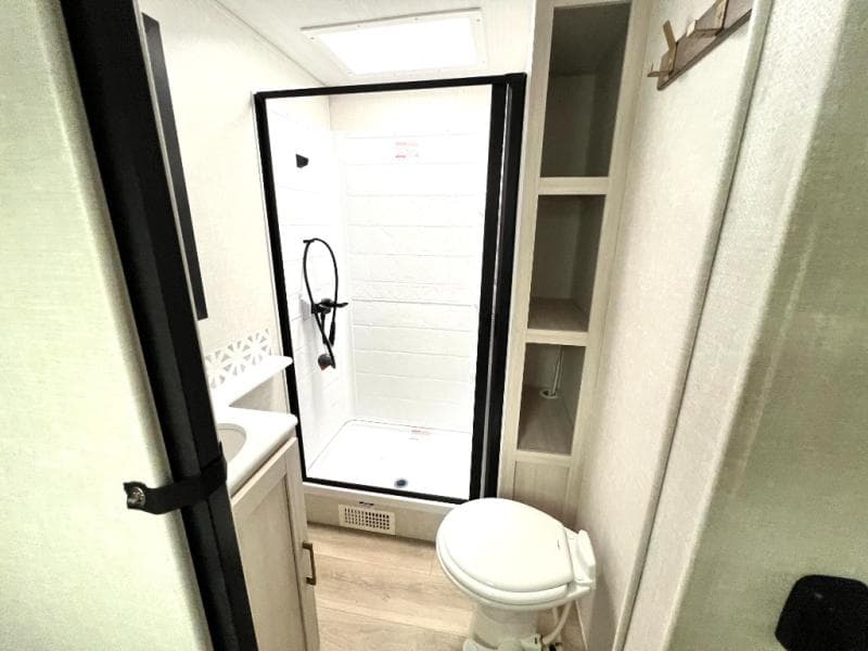 2025 Forest River 2025 Forest River Surveyor - thumbnail 41