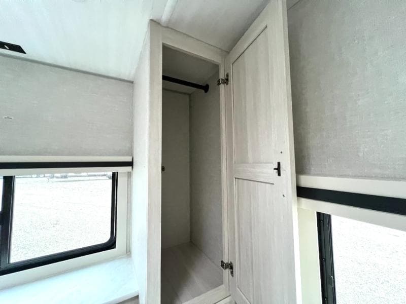 2025 Forest River 2025 Forest River Surveyor - thumbnail 55