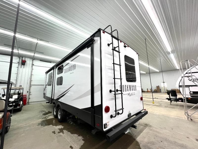 2025 Forest River 2025 Forest River Rockwood Signature - thumbnail 8