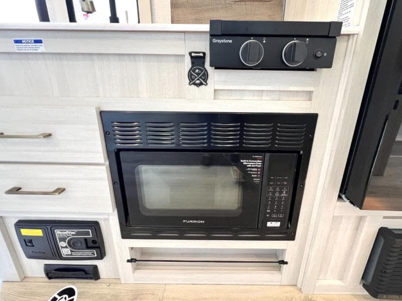 2025 Forest River 2025 Forest River Surveyor Legend - thumbnail 22