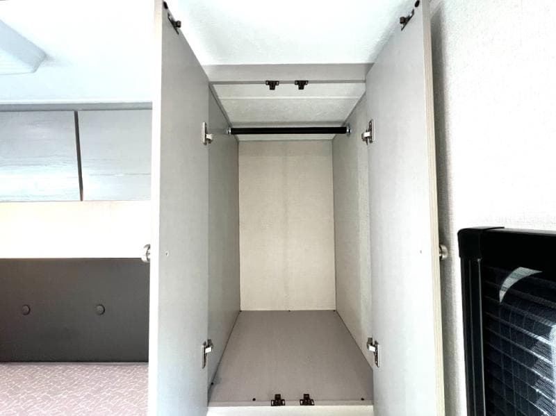 2025 Coachmen 2025 Coachmen Entourage - thumbnail 63