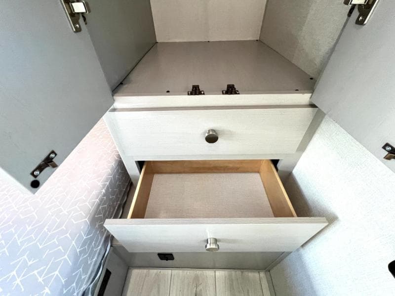 2025 Coachmen 2025 Coachmen Entourage - thumbnail 65