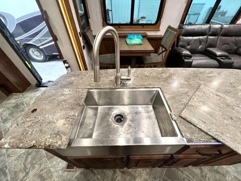 2019 Heartland 2019 Heartland Landmark - thumbnail 34