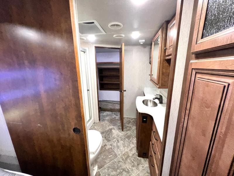 2019 Heartland 2019 Heartland Landmark - thumbnail 51