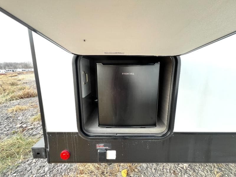 2022 Dutchmen 2022 Dutchmen Kodiak SE - thumbnail 13