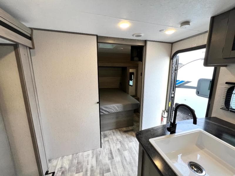 2022 Dutchmen 2022 Dutchmen Kodiak SE - thumbnail 45