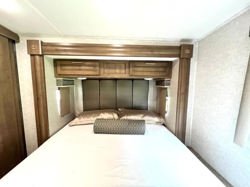 2019 Forest River 2019 Forest River Georgetown - thumbnail 46