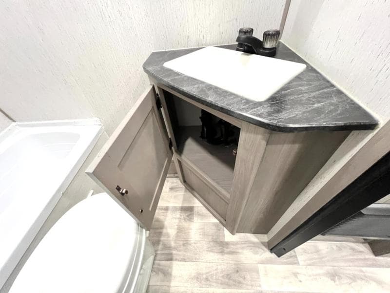 2022 Dutchmen 2022 Dutchmen Kodiak SE - thumbnail 52