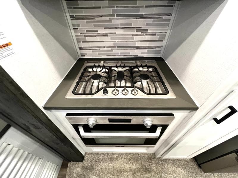 2023 Keystone RV 2023 Keystone RV Retreat - thumbnail 13