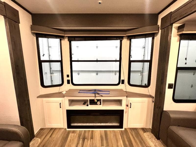 2023 Keystone RV 2023 Keystone RV Retreat - thumbnail 21