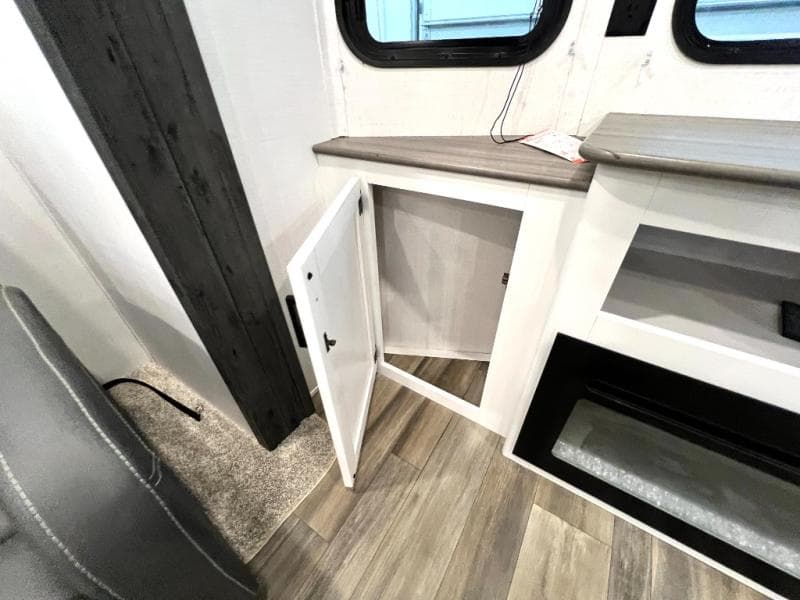 2023 Keystone RV 2023 Keystone RV Retreat - thumbnail 22