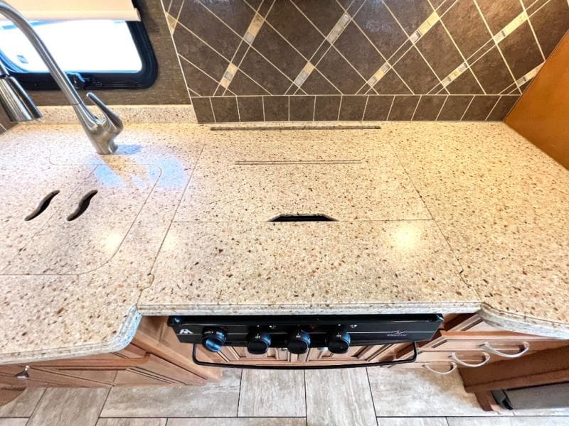 2016 Thor Motor Coach 2016 Thor Motor Coach Tuscany - thumbnail 37