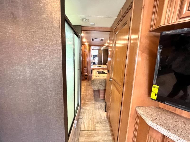 2016 Thor Motor Coach 2016 Thor Motor Coach Tuscany - thumbnail 43