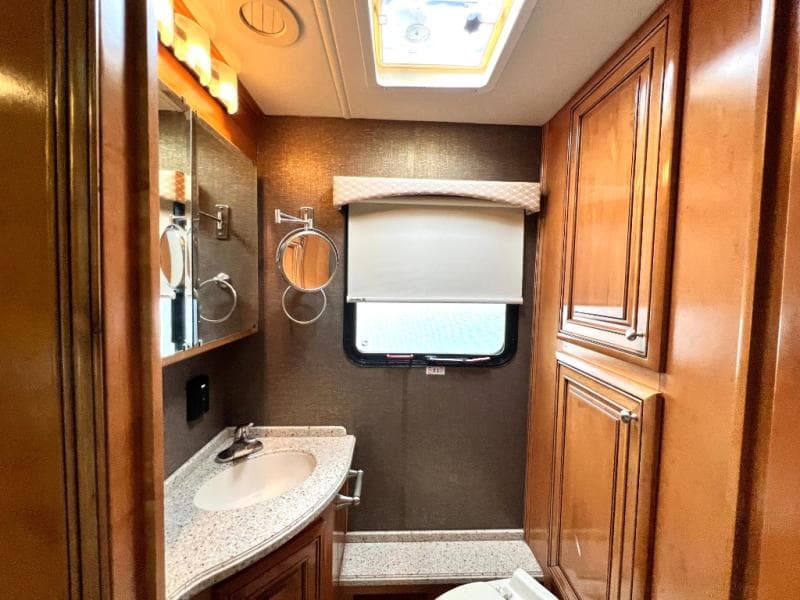 2016 Thor Motor Coach 2016 Thor Motor Coach Tuscany - thumbnail 46