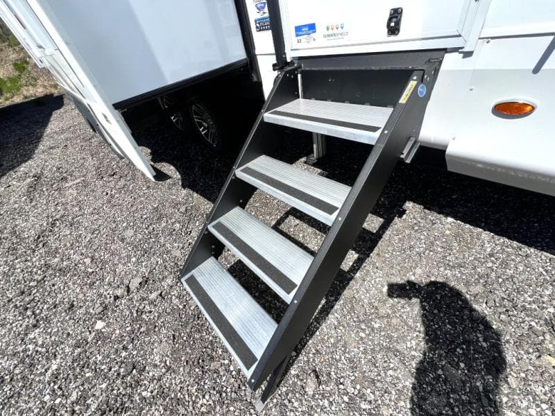 2025 Jayco 2025 Jayco North Point - thumbnail 15