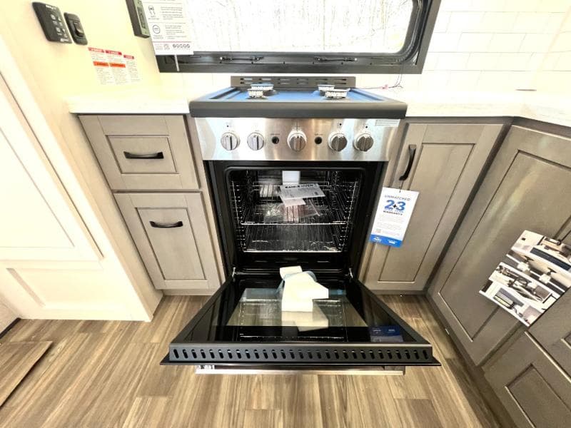 2025 Jayco 2025 Jayco North Point - thumbnail 30