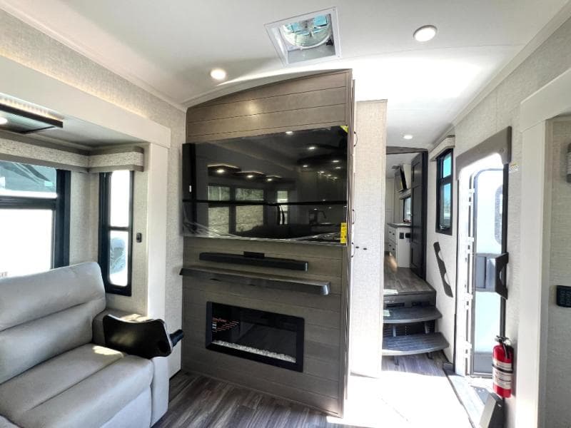 2025 Jayco 2025 Jayco North Point - thumbnail 36