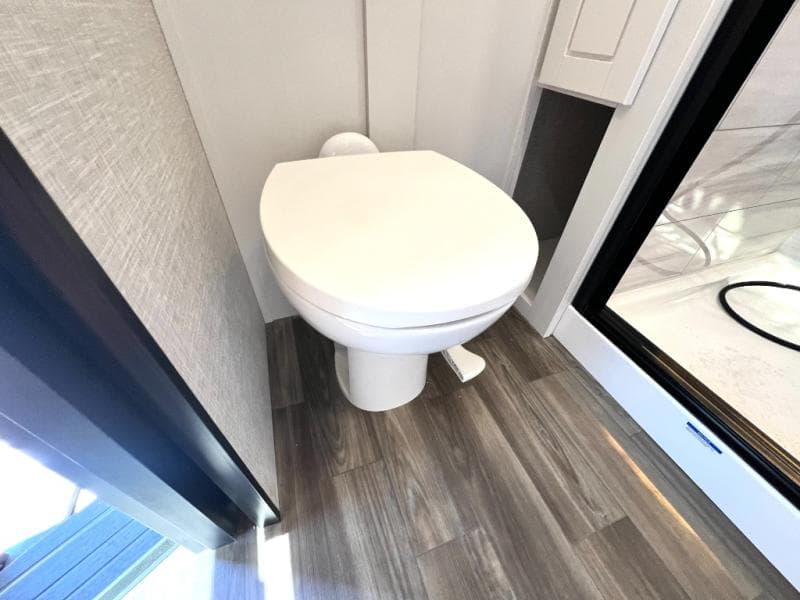 2025 Jayco 2025 Jayco North Point - thumbnail 46