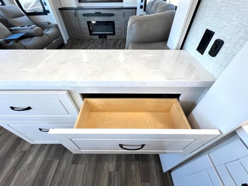 2025 Jayco 2025 Jayco North Point - thumbnail 23