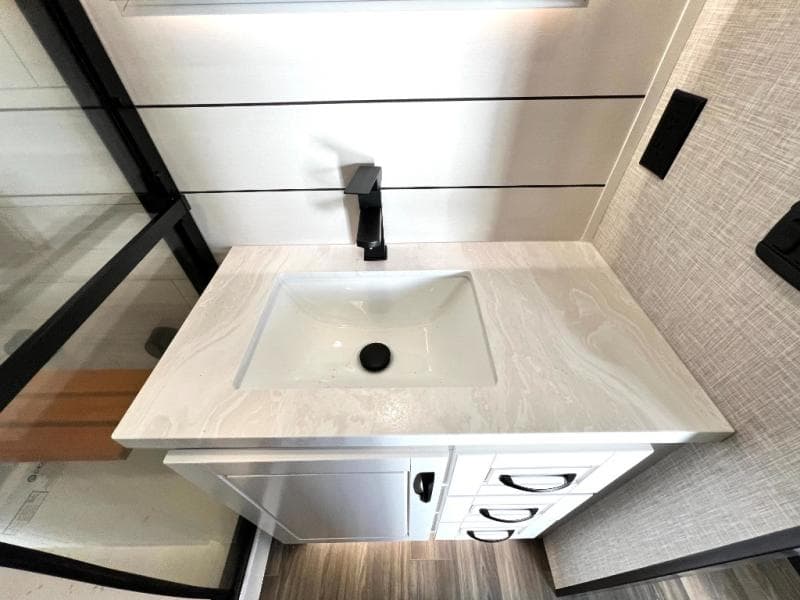 2025 Jayco 2025 Jayco North Point - thumbnail 43