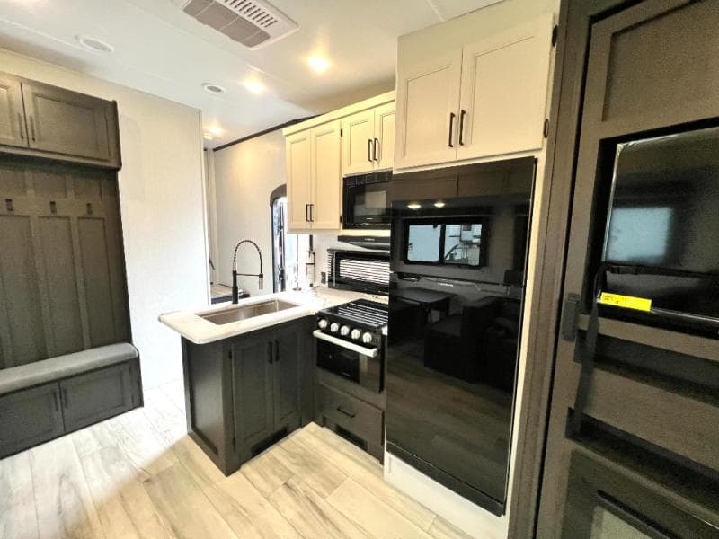 2025 Keystone 2025 Keystone Arcadia Select - thumbnail 15